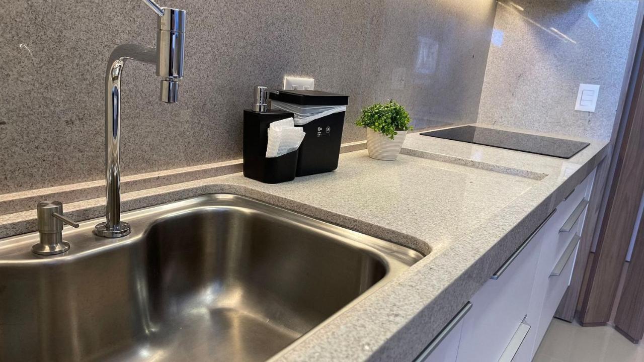 Studio No Ultimo Andar No Centro De Foz Com Vista Para O Rio Parana Apartment Foz do Iguacu Ngoại thất bức ảnh