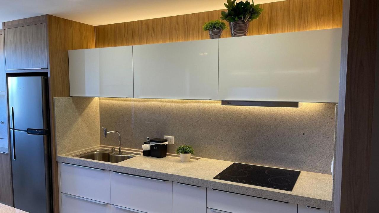 Studio No Ultimo Andar No Centro De Foz Com Vista Para O Rio Parana Apartment Foz do Iguacu Ngoại thất bức ảnh